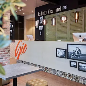 **** Otel Gio Almanya
