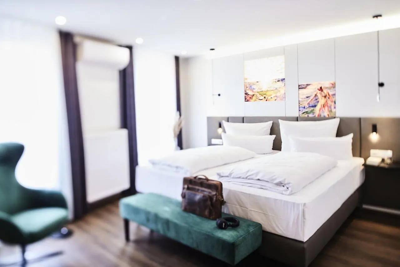 Design- Und Kunsthotel Muenchen Szálloda